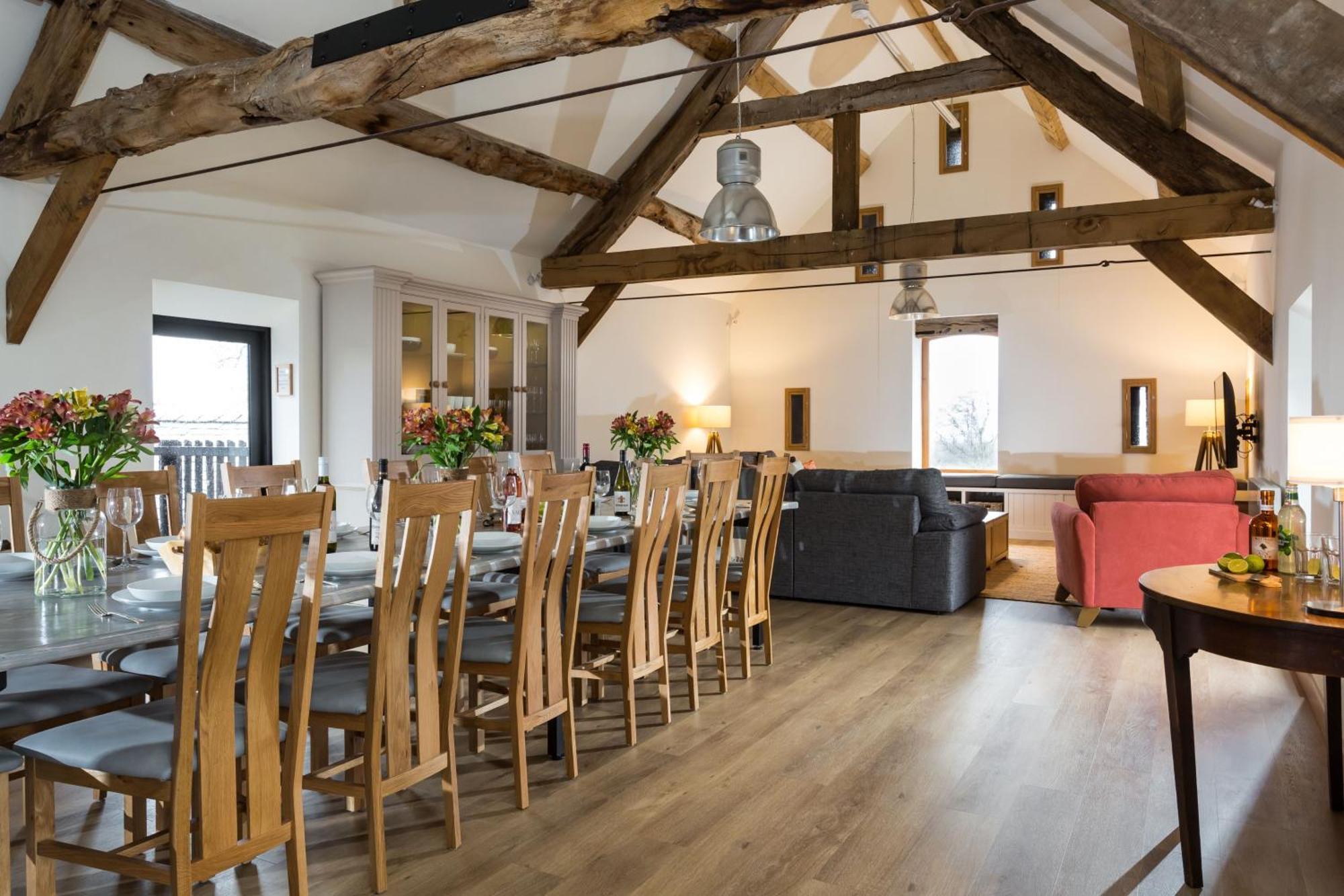 The Barn At Plas Ashpool Sleeps 8 Llandyrnog Ngoại thất bức ảnh